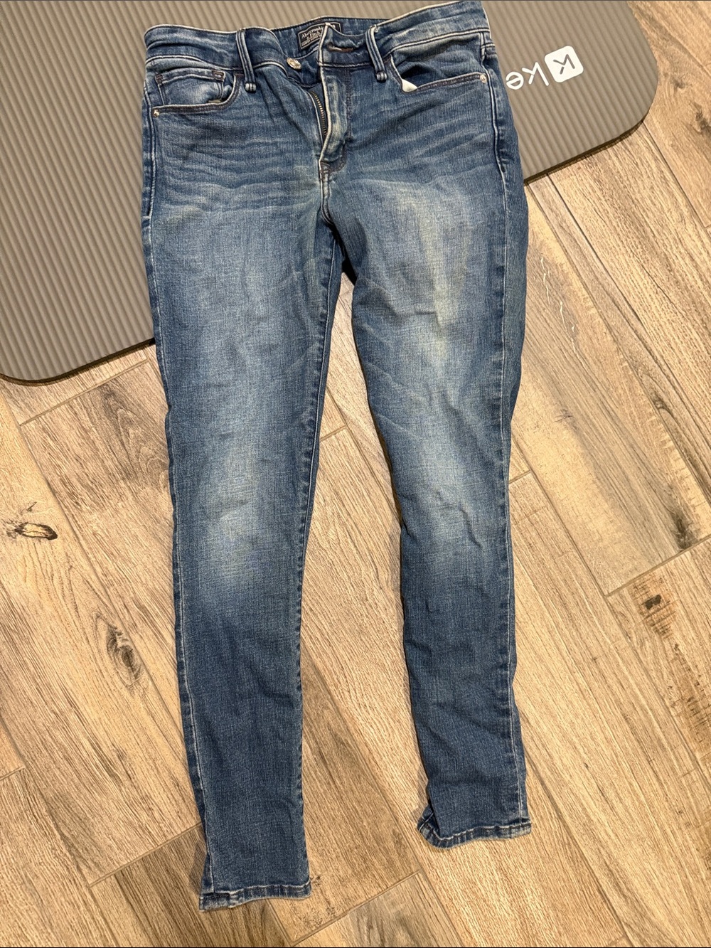 Abercrombie & Fitch Distressed Medium Blue Denim Jeans